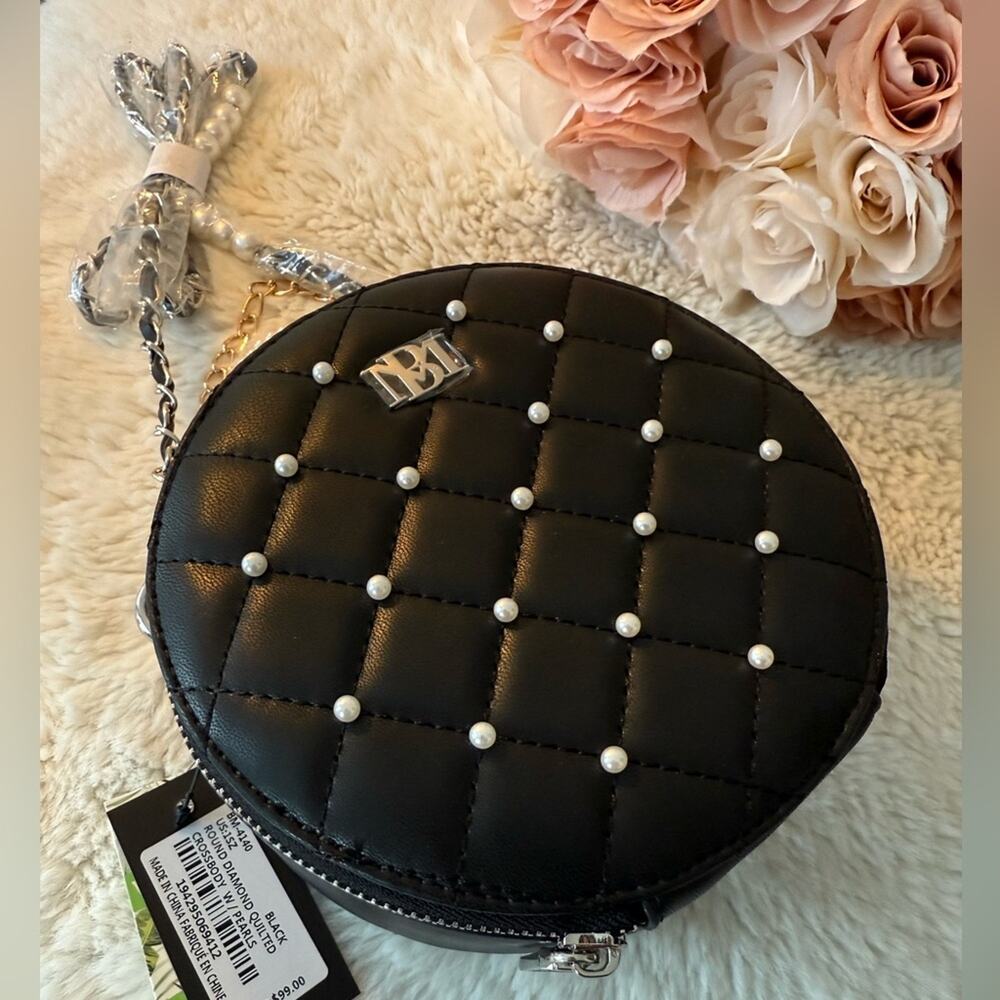 Badgley Mischka Round Diamond Quilted Crossbody w/ Pearls Black